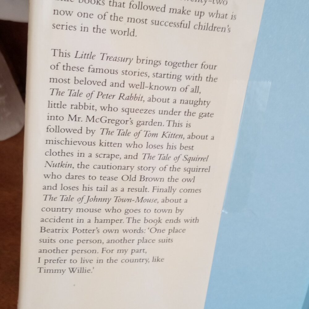 2 Children's Books - Picture 7 of 7
